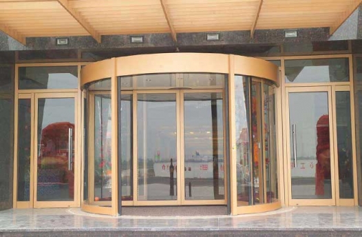 貴陽(yáng)玻璃門(mén)窗維護